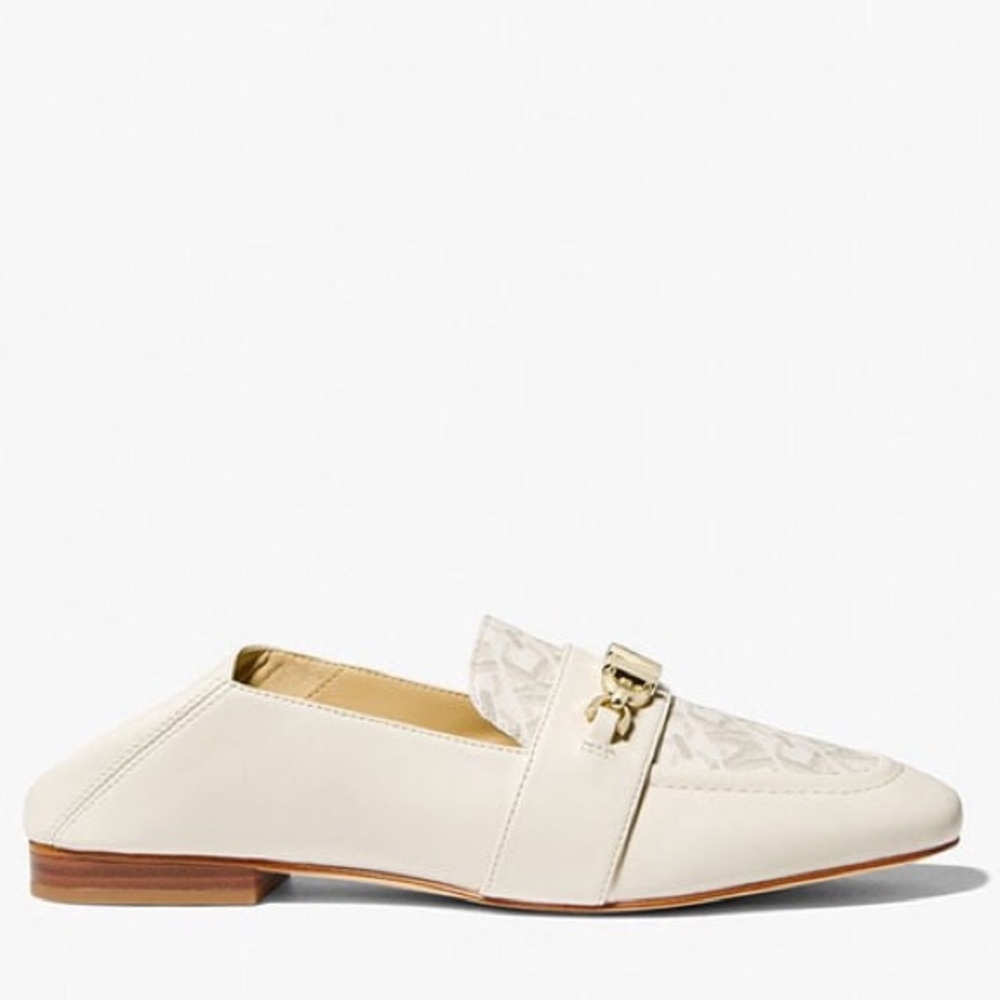Michael Kors Tiffanie Loafers in Leather & Logo Canvas Color: Vanilla - Picture 5 of 10